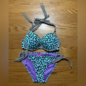 Victoria's Secret Push Up Bikini- Top 34 C Bottoms Medium